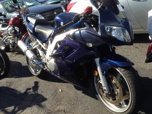 Suzuki SV1000 / SV1000S