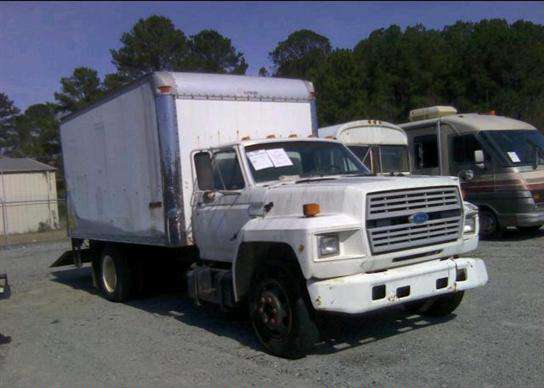 Ford F-600