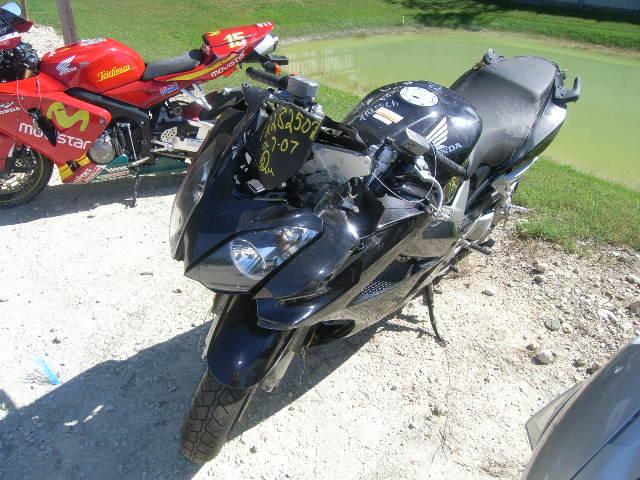 Honda VFR800 (INTERCEPTOR)