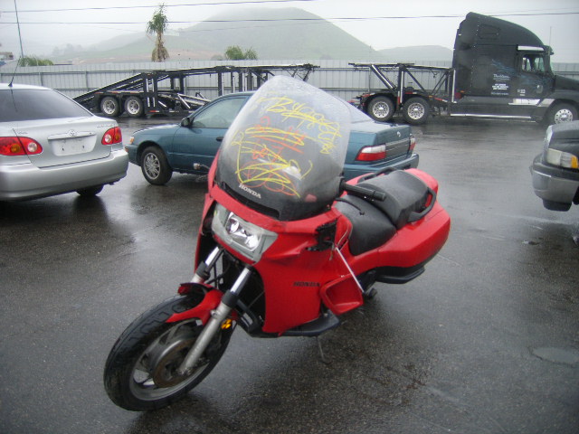 Honda PC800 (PACIFIC COAST)