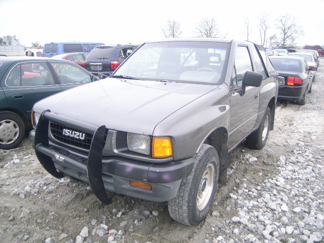 Isuzu Amigo
