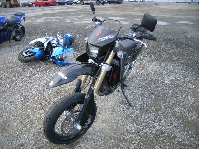 Suzuki DR-Z400SML