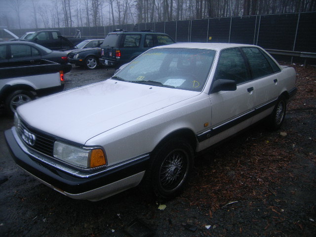 Audi 200