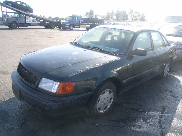 Audi 100
