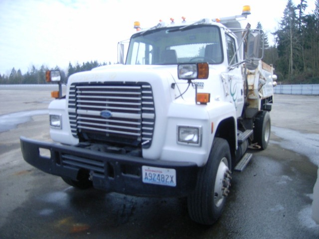 Ford L8000