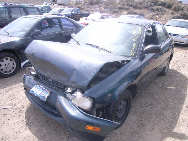 Suzuki Esteem