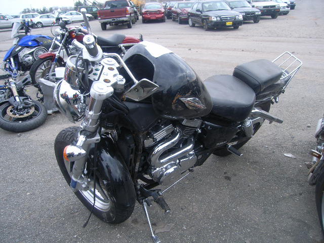 Suzuki VZ800K