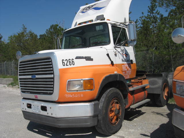 Ford LA9000