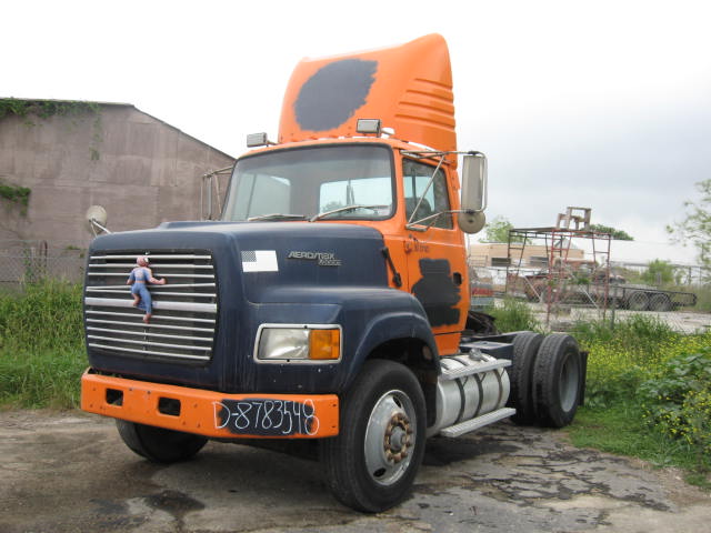 Ford LA9000