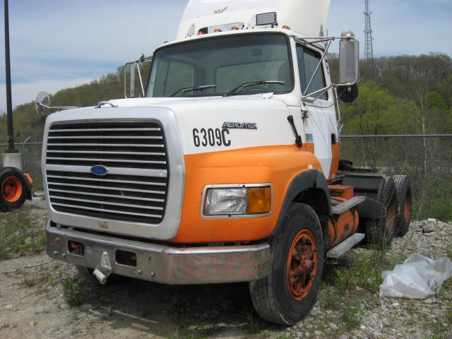 Ford LA9000