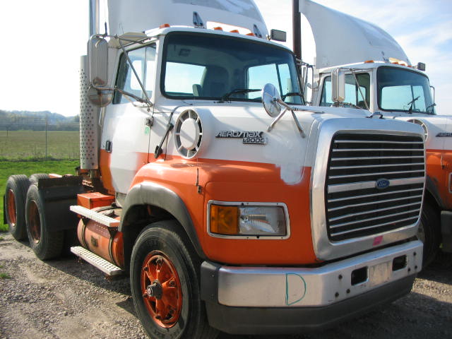 Ford LA9000