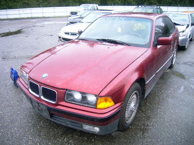 BMW 318iS