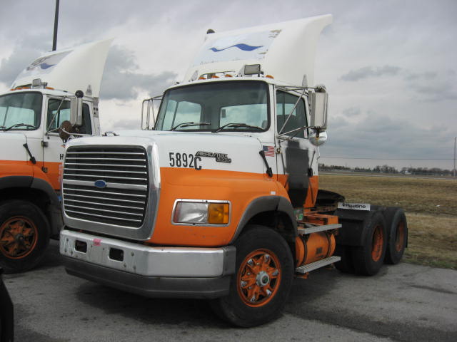 Ford LA9000