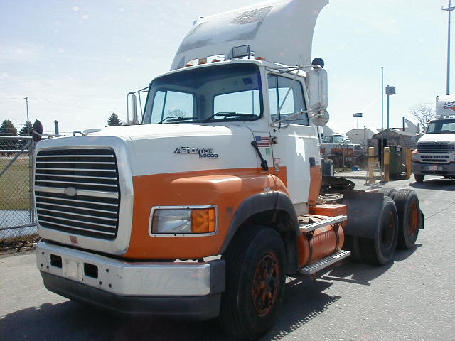 Ford LA9000