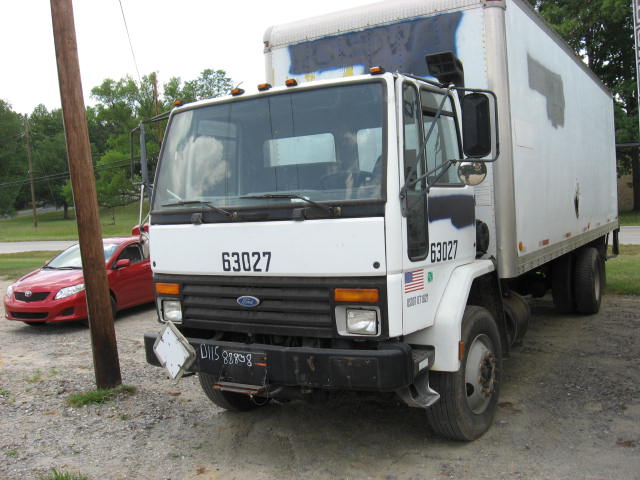 Ford CF8000