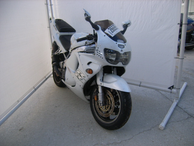 Honda CBR900