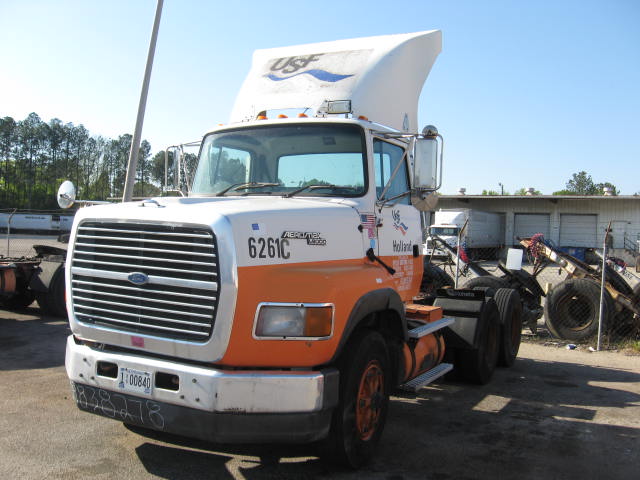 Ford LA9000
