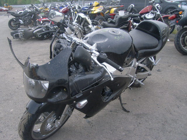 Suzuki GSX-R750