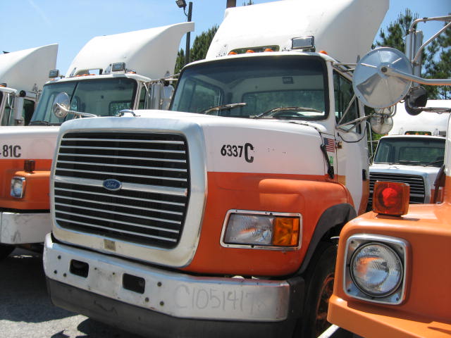 Ford LA9000