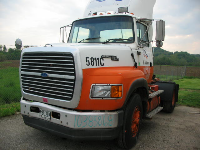 Ford LA9000