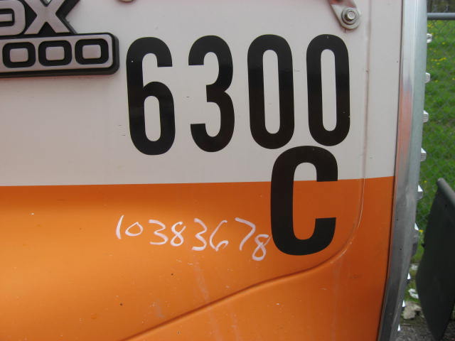 Ford LA9000