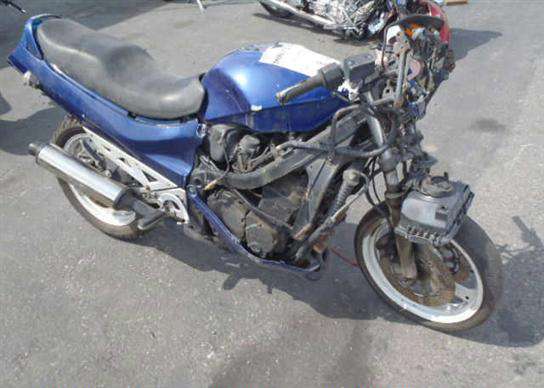 Suzuki GSX750F