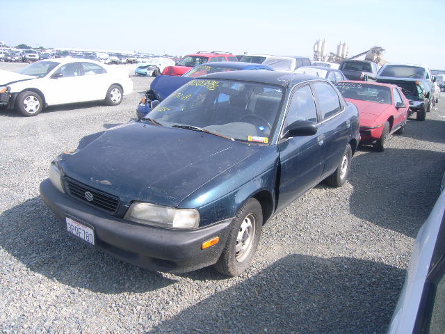 Suzuki Esteem