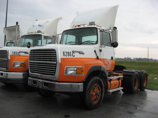 Ford LA9000