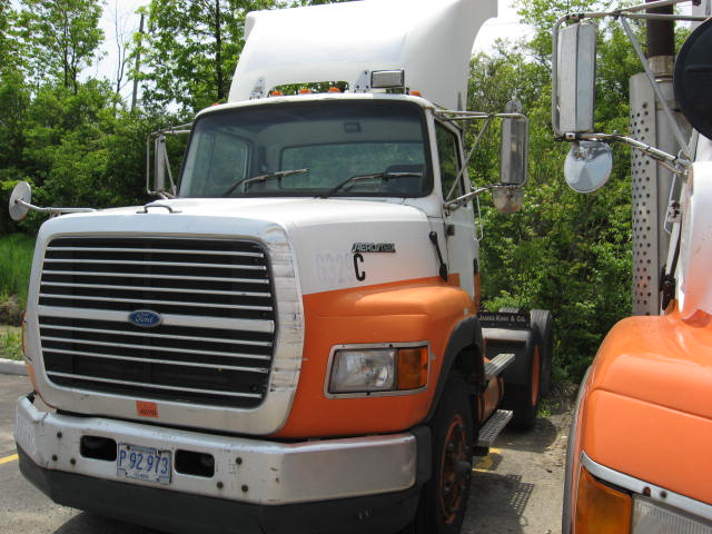 Ford LA9000