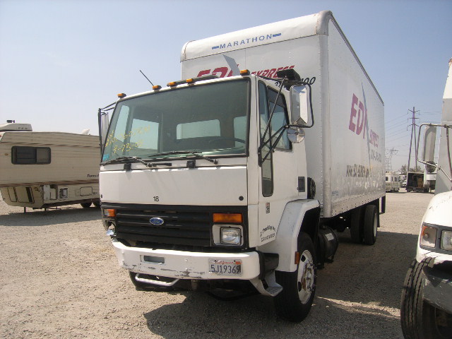 Ford CF7000