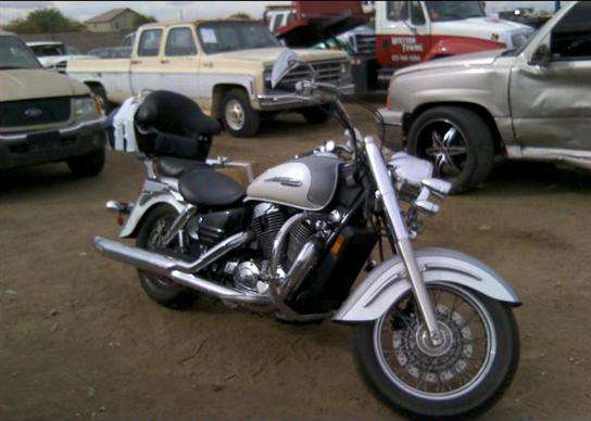 Honda VT1100C3 (SHADOW AERO)