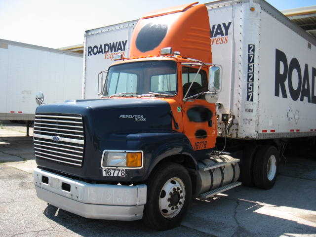 Ford LA9000