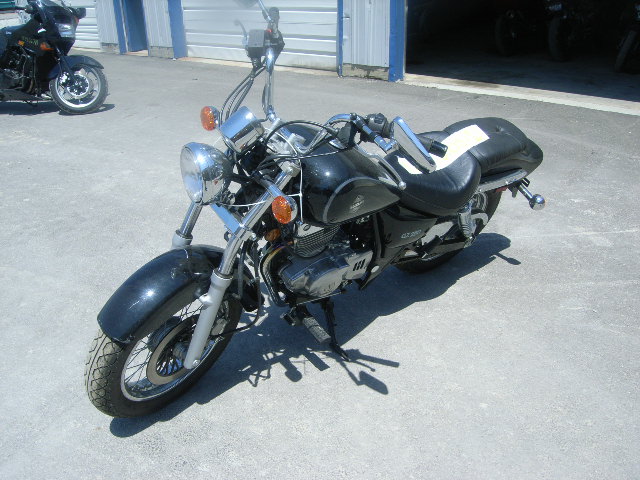 Suzuki GZ250K