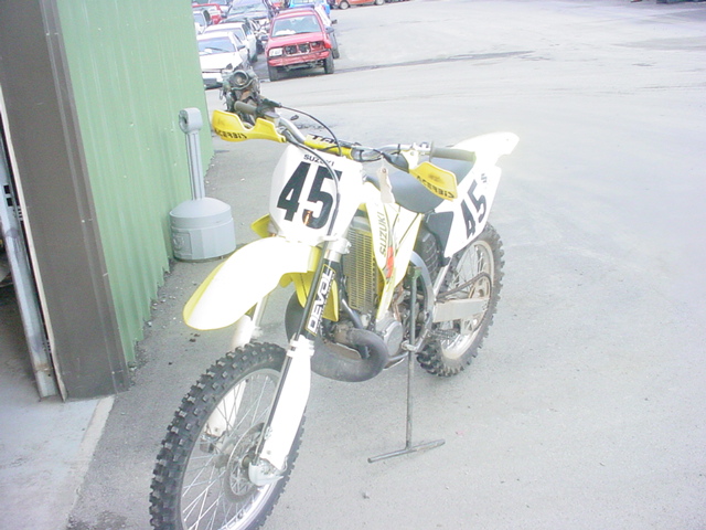 Suzuki RM250K