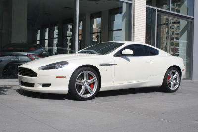 Aston Martin DB9