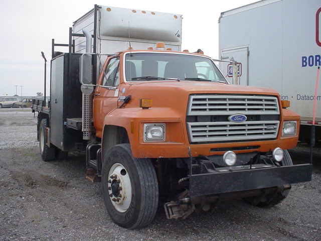 Ford F-800