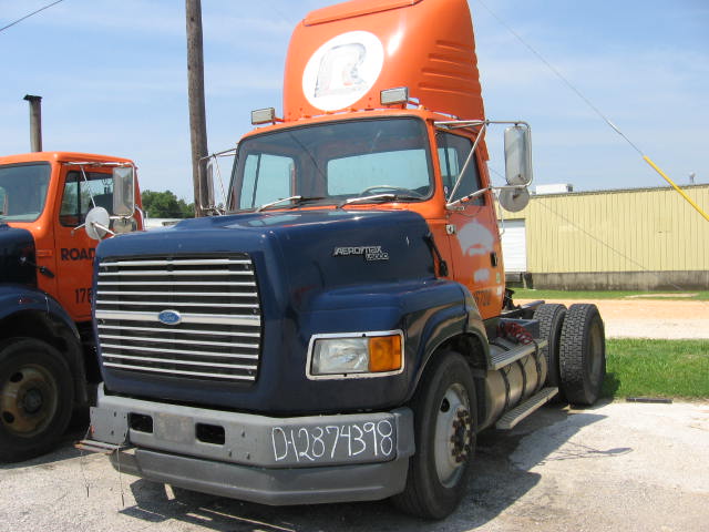 Ford LA9000