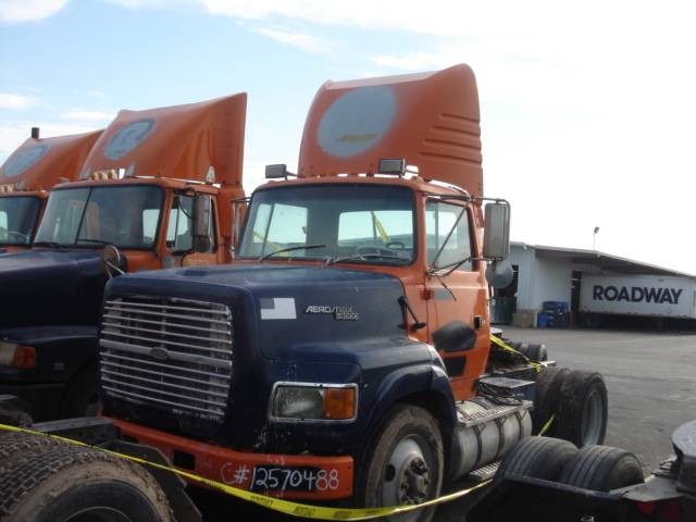 Ford LA9000