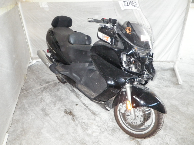 Suzuki AN650AL