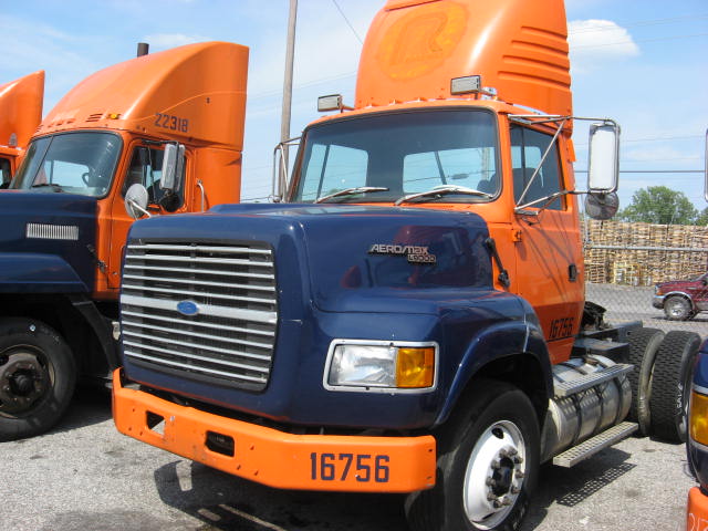 Ford LA9000