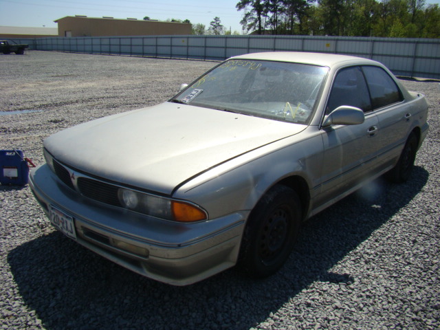 Mitsubishi Diamante