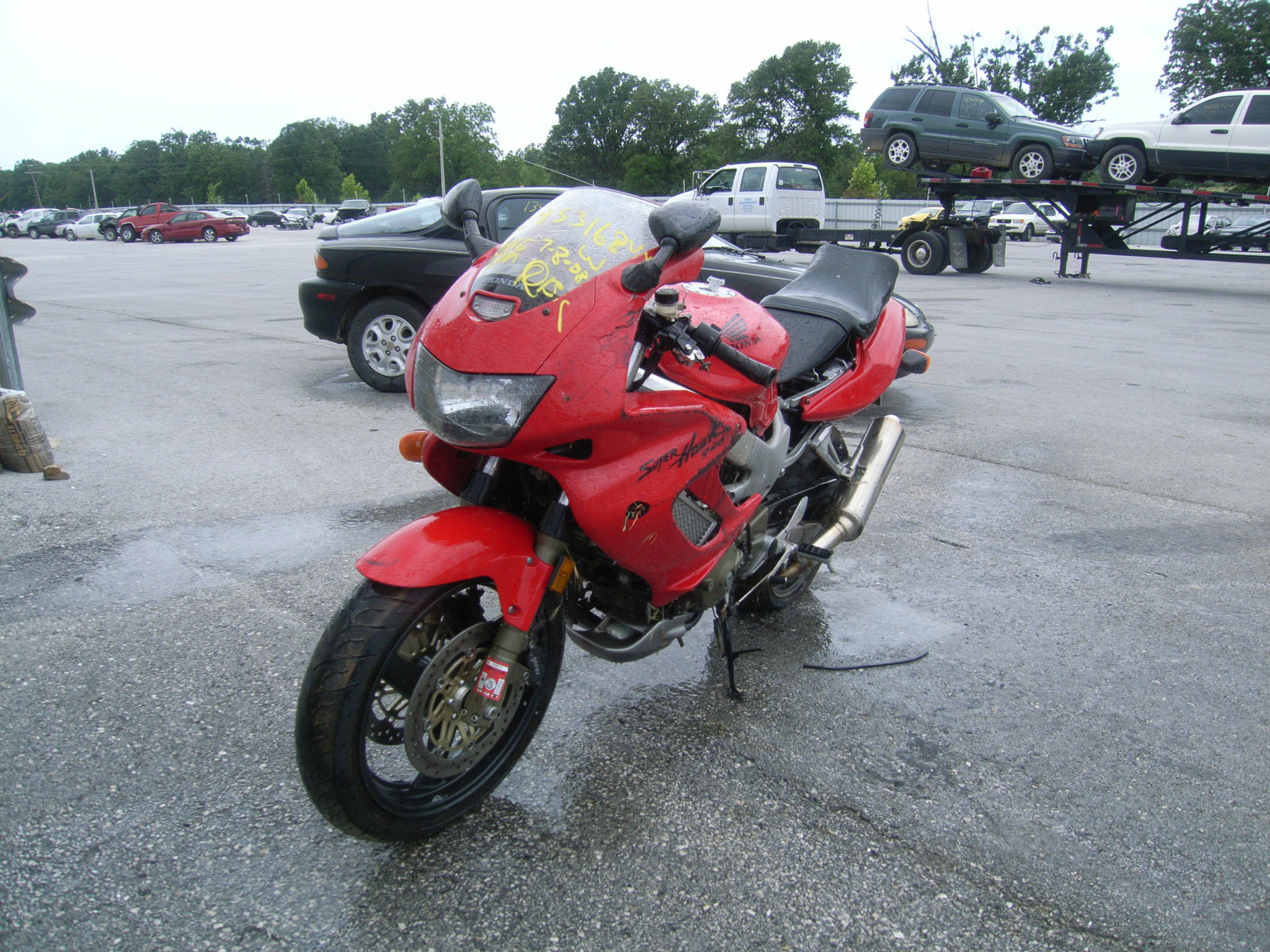 Honda VTR1000F (SUPERHAWK)