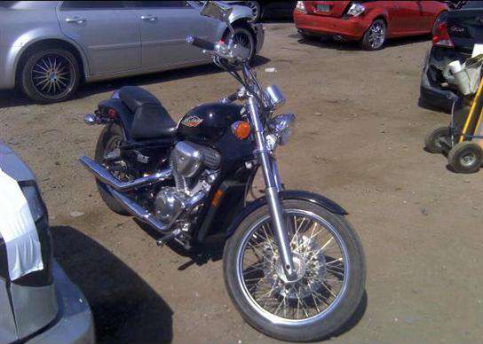 Honda VT600C (SHADOW VLX)
