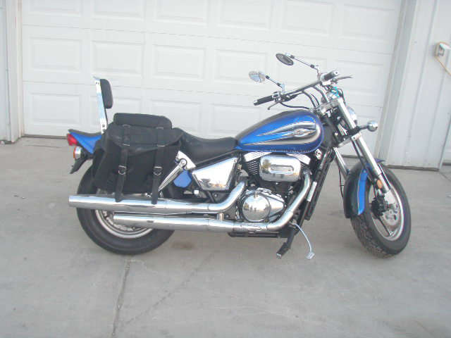 Suzuki VZ800