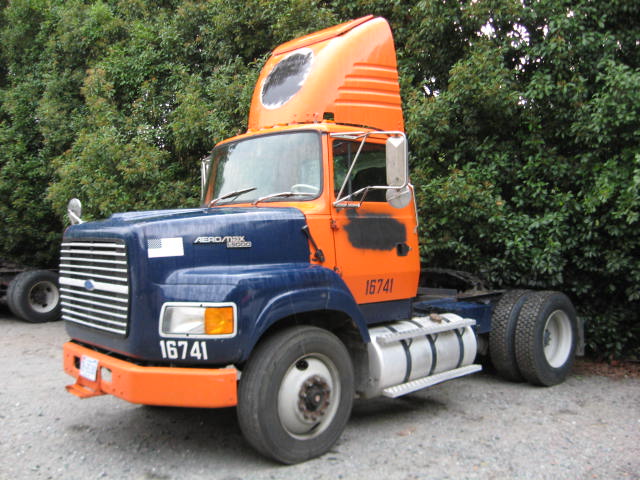 Ford LA9000