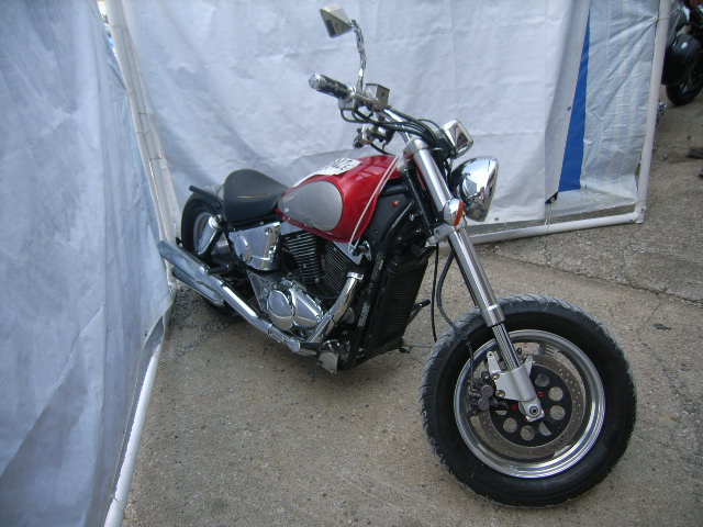 Suzuki VZ800