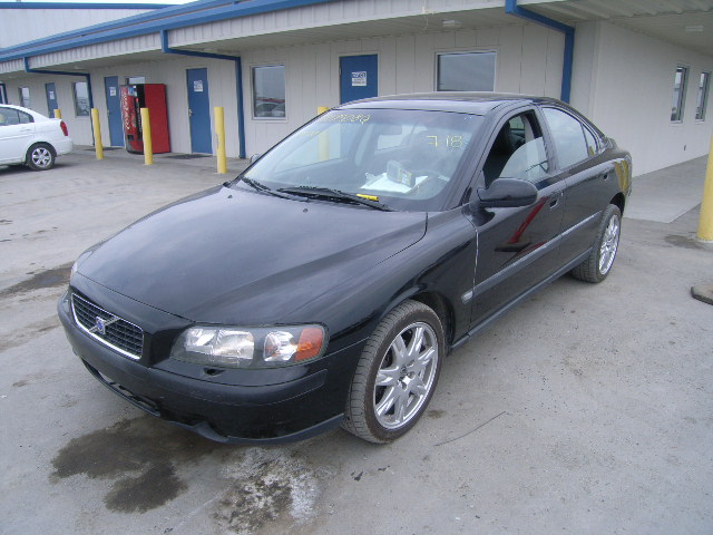 YV1RS58D022184024