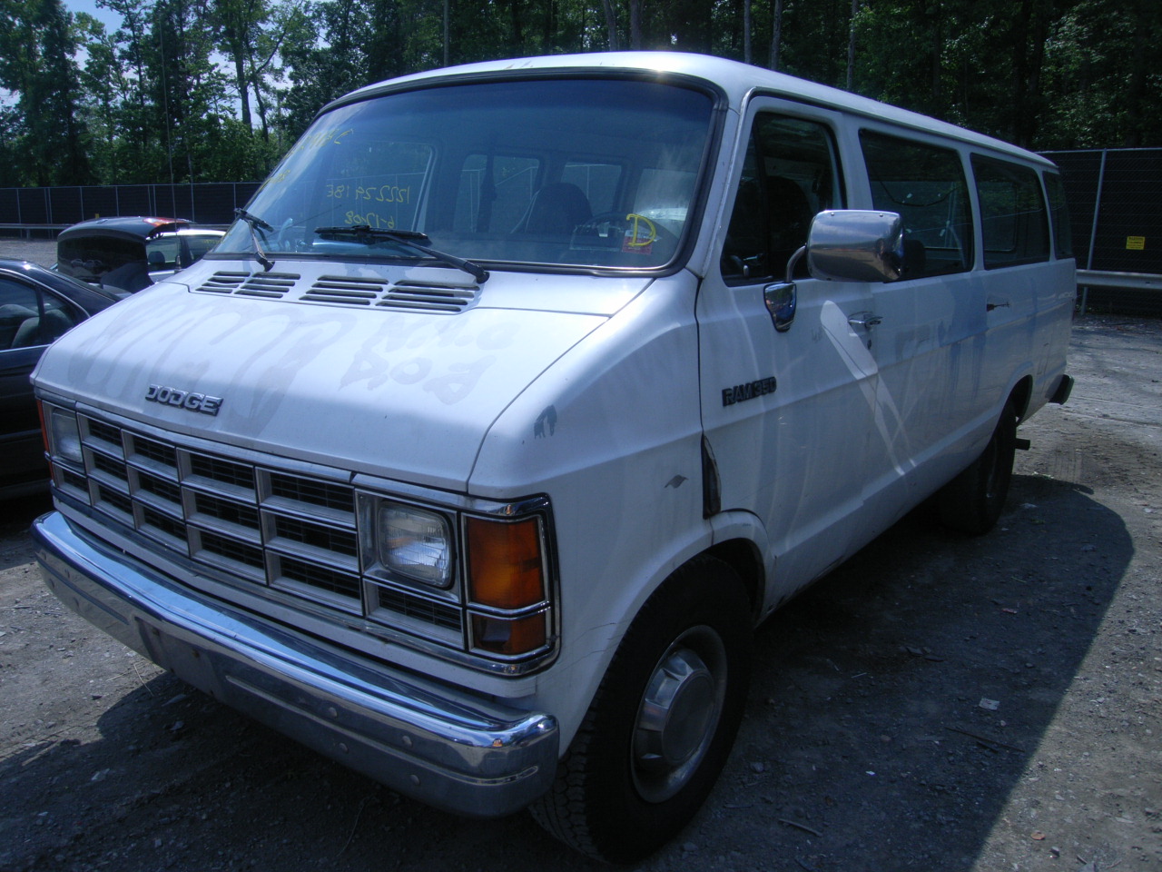 Dodge Ram Wagon