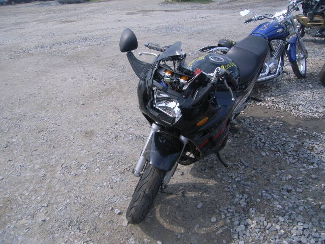 Suzuki GSX750F