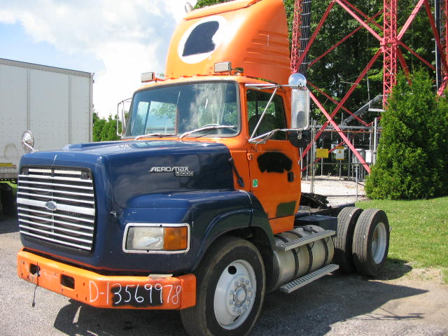 Ford LA9000